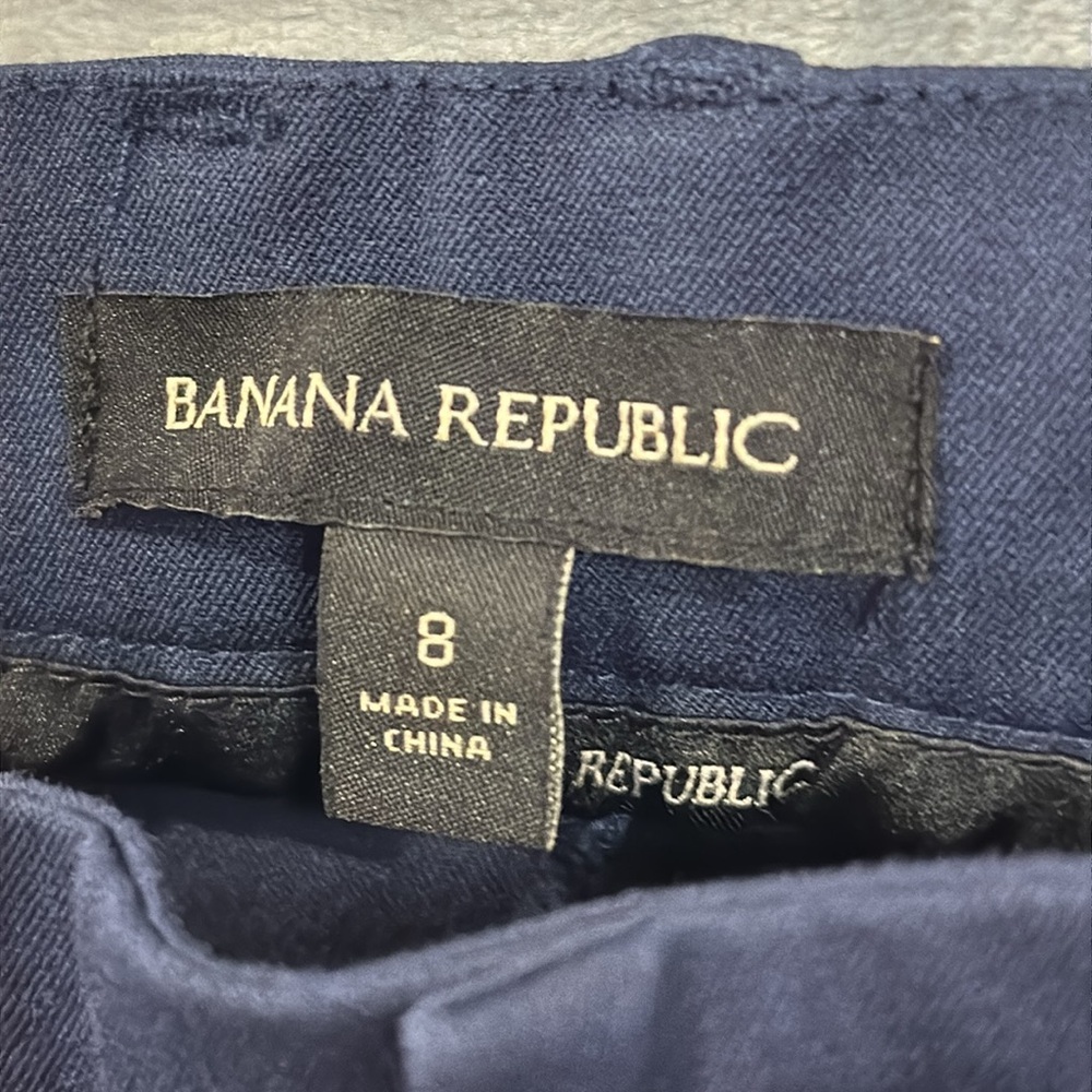Banana Republic pants women’s size 8 Dark Blue Pants cropped length straight leg - Picture 2 of 12